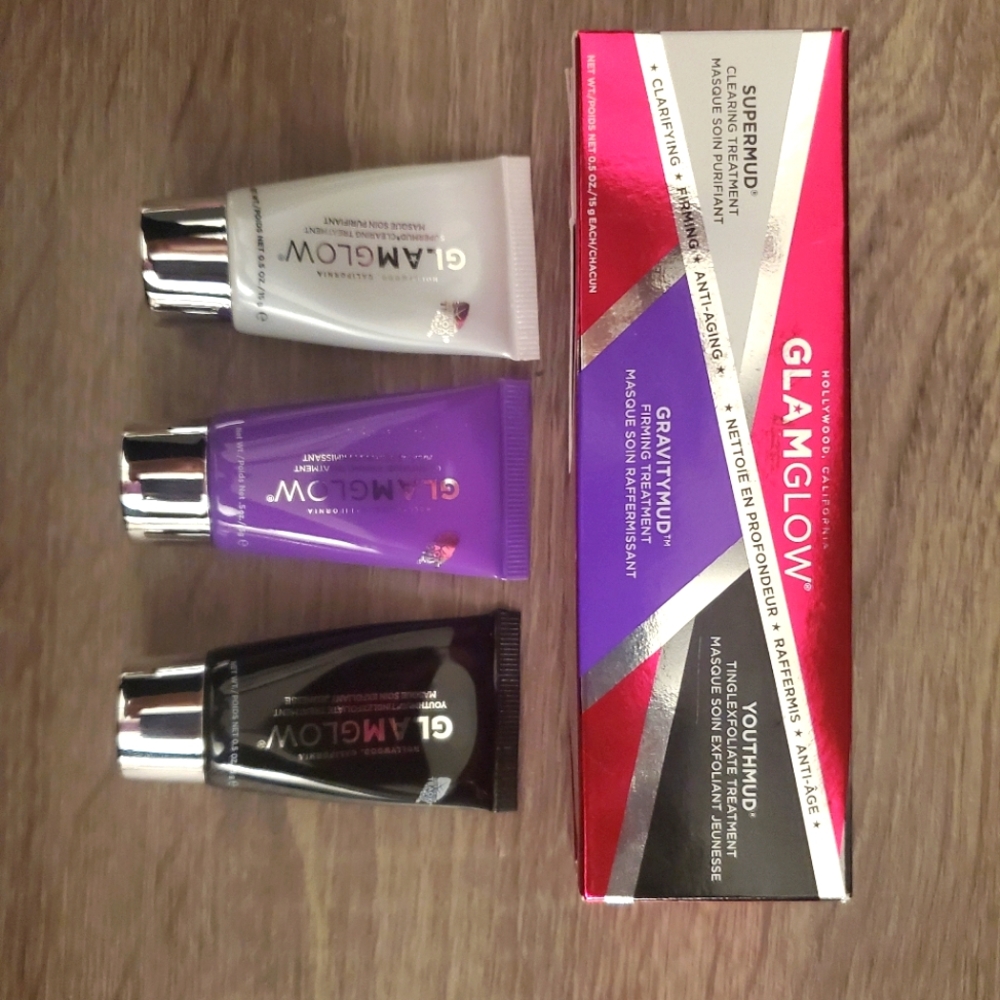 NEW Glam Glow Mask Set